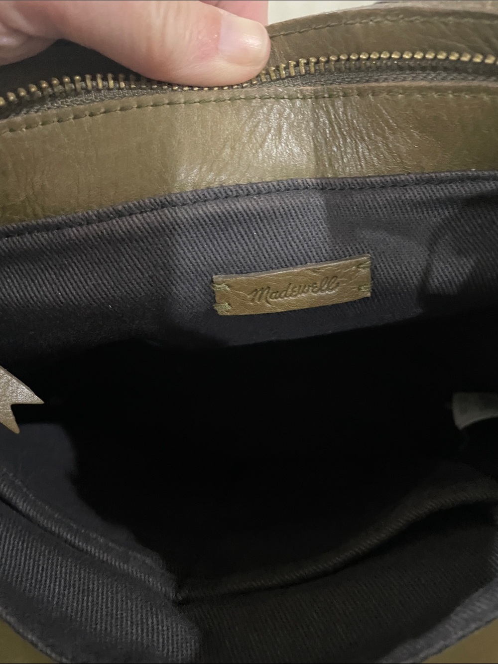Madewell Olive Leather Tote with Center Suede Panel - Picture 7 of 8
